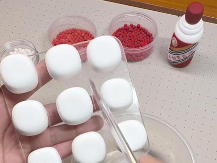 超轻粘土|模拟霉豆腐出摊
网瘾小一点的都发现不了,都是小巧思哈哈
#霉豆腐 #万物皆可霉豆腐 #终于看到霉豆腐的前半生了 #在家自制毛豆腐也太好玩了 #什么时候能让我卖一次霉豆腐