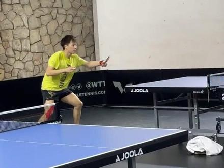 WTT球星挑战赛曼谷站男单决赛前,林高远、张禹珍的赛前备战,有球迷戏言,看起来就像是徐瑛彬和林钟勋要打决赛。#林高远 #张禹珍 #乒乓球 #国乒 #wtt球星挑战赛曼谷站2023