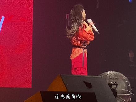 【20231125】武汉场 撩傅总的泡泡和宠泡泡的傅总#傅菁 #傅菁音乐会全纪录 #傅菁武汉音乐会 #双向奔赴 #傅菁被粉丝撩