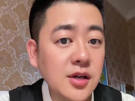 阿特金森留任、登哥重签多年合同,迪恩韦德、埃利斯不续约! #哈登#米切尔#骑士#NBA #交易
