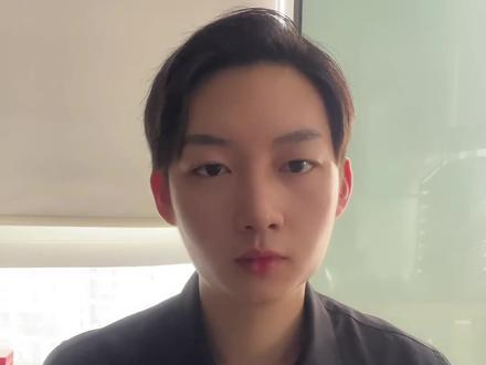 橙子建站如何实现底部按钮锚定到表单? 我们在浏览落地页的时候,因为有的广告落地页,内容比较多,篇幅比较长,这时候如果用户看到比较底下了,要返回顶部就显得比较不方便,这时候就需要我们配置广告的锚点了!
但是很多人遇到的问题就是,再添加底部悬浮按钮的时候,明明与表单模块做了对应内容的匹配,却无法实现点击按钮直接回到表单填写位置的那种效果!这个需要怎么解决?
解决方法其实很简单,我们需要添加【多线沟通】组件,删除不要的组件,然后在表单提交组件中,匹配对应的表单组件,即可实现点击底部,定位回表单位置的效果!
#橙子建站跳转 #橙子建站落地页 #巨量广告实战应用 #表单制作 #巨量引擎