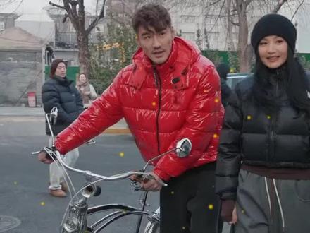 #胡兵#瞿颖#神仙友谊#恋人未满#明星不止ab面
感谢大业神助攻🥰我俩准备发喜糖❓
这么多年过去,依然能并肩同行
很安心,谢谢你,一直都在🫂