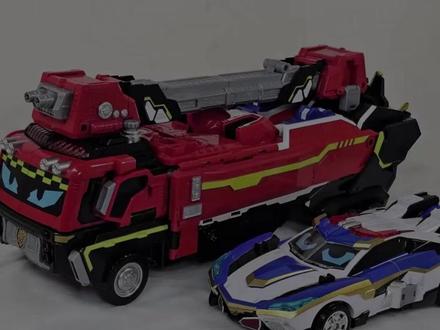 炫卡斗士W 烈狮火警、炫蓝巨狮王变形试玩