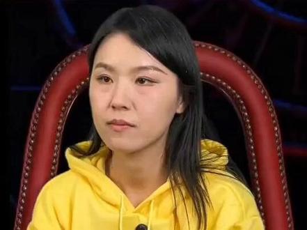 王一博录综艺无保护措施徒手攀岩,手滑坠海