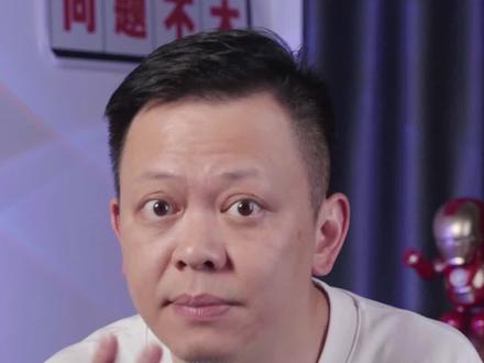 向前还是向后,那些穿越时代浪潮的人。 #霍希V8现已置顶 #开霍希保平安