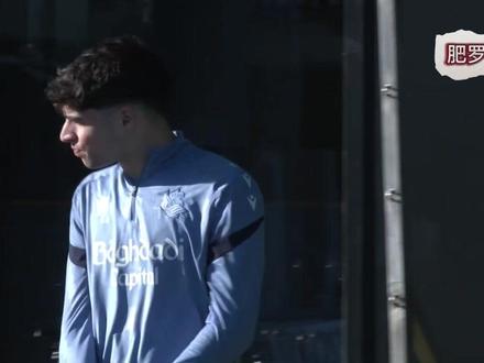 国王杯:阿拉维斯VS皇家社会 国王杯:阿拉维斯VS皇家社会#国王杯 #阿拉维斯 #皇家社会 #足球解说