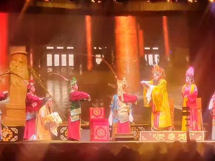 #戏曲 #秦腔 #现场实拍 #演出现场 #谁说戏曲不抖音 周至县剧团演出《苏护进妲己》姜皇后抱斗