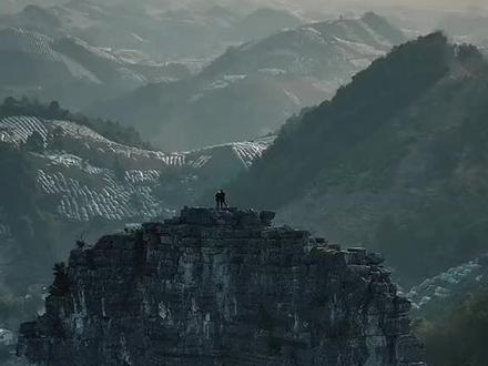 #神奇大自然 阳朔~雷劈山