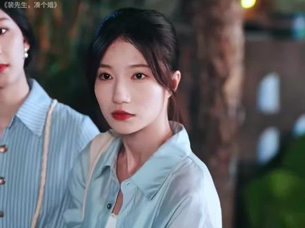 女人无意间发现老公的真实身份#裴先生凑个婚 #代高政兰岚首搭闪婚惊艳所有人 #花花家新剧先婚后爱真爱降临