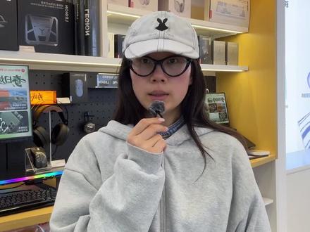 手把手教你,几步告别千篇一律的默认桌面
来把你的联想 AI 平板小新 Pro 13打扮成独一无二的样子吧
#联想小新pad #平板电脑