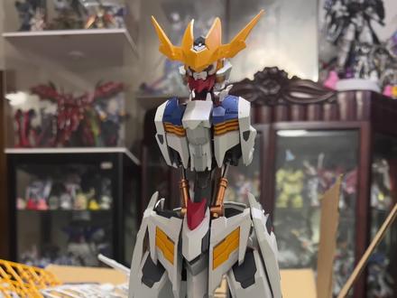 狼骸重工大狼王完成一半了,这拼装体验,建议大家都来体验一下,哈哈#模型 #高达模型 #胶佬 #模玩 #高达制作