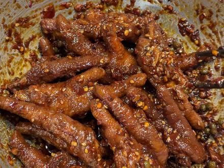 厨房小白在家也能轻松搞定的糊辣椒壳鸡爪,强烈安利#糊辣椒鸡爪