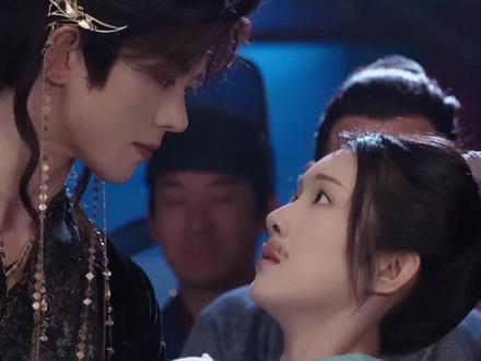 我果然还是太爱看她逃他追的拉扯爱情了🥰#仵作皇妃 #仵作皇妃双强拉扯甜掉牙 #蓝博卢鹿鹿四搭新剧太顶了