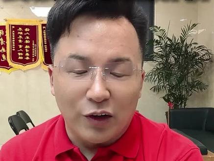 福建高三家长注意了!2026年复读政策大變天! 福建高三家长注意了!2026年复读政策大變天,这4类学校复读生彻底没资格报了!这5个“坑”没人告诉你!#2026复读生避坑指南#福建高三复读#龙岩博雅高复班#校长复读政策解析#