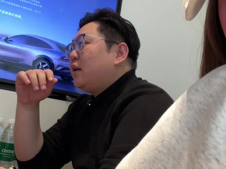 告诉你们个秘密,小米居然七年低息 #小米汽车 #新一代SU7 #7年低息#雷军