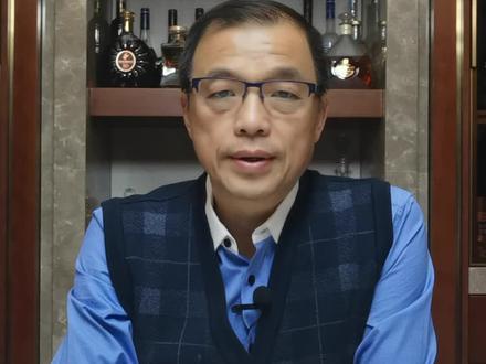 兼香型白酒指的是浓、酱兼香。南派以湖北的白云边为代表,北派以黑龙江的玉泉酒为代表。 #白酒品鉴 #以酒会友 #中国白酒文化 #以酒会友交天下朋友 #酒知识