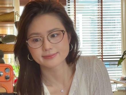 阔面方圆脸|镜框挑选测评~大脸女生素颜眼镜挑选详细攻略! 方圆脸&阔面脸女生如何选到适合自己,素颜化妆戴上都好看的眼镜框~#眼镜框推荐 #方圆脸眼镜 #近视眼镜 #素颜镜框 #眼镜测评