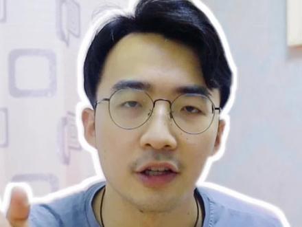 迪士尼的头套摸不得?探寻迪士尼头套下的秘密!#迪士尼 #迪士尼玩偶 #上海迪士尼达菲和玲娜贝尔被打头 #涨知识 @DOU+小助手