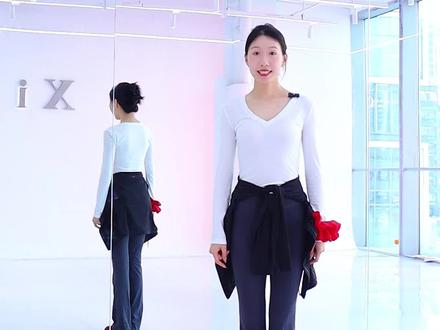 这个更细节 重制版古典舞《咏春》保姆级教程 #古典舞 #咏春 #零基础学舞蹈 #古典舞教学 #一学就会系列舞蹈