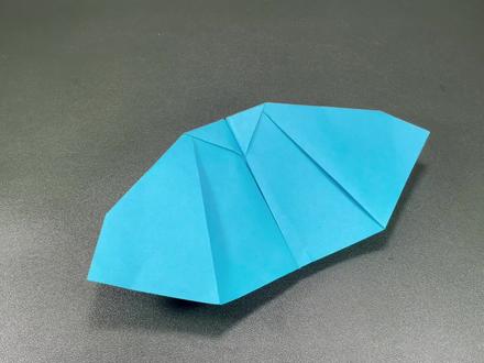 仿生蝙蝠纸飞机的折法,一张长方形纸2分钟就能学会,手工折纸 #蝙蝠纸飞机 #折纸 #手工 #创意