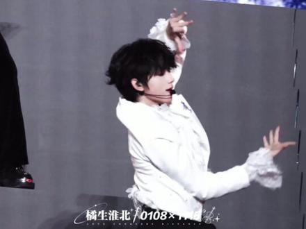 𝟐𝟎𝟐𝟓.𝟏𝟐.𝟐𝟕
来自天堂的魔鬼 4K 竖屏 4️⃣机位 直拍
我来自天堂 我来自地狱 我们是灵魂的共生
#橹穆 #橹穆双人舞台 #来自天堂的魔鬼 #271199