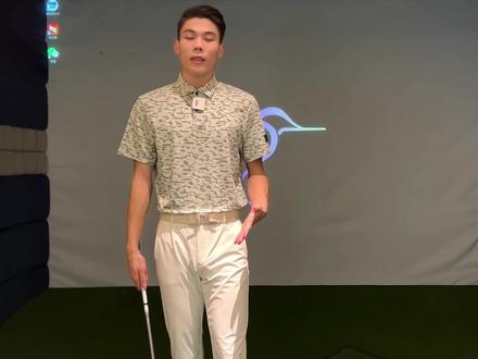 #创作灵感 一号木上半身动作来啦,快来看看你做对了吗#高尔夫教学 #高尔夫 #高尔夫教练