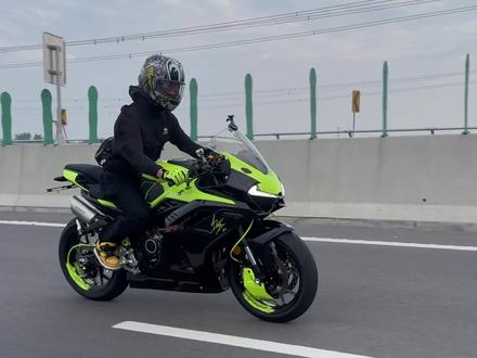 改装是种态度,500sr改装案例来了#500sr #机车 #外星怪