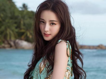 迪丽热巴受困迪拜三天!曝工作人员全直飞只有她转机?官方被骂爆#迪丽热巴 #创作者伙伴计划入口