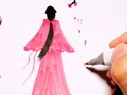 跟着抖音学画古风小姐姐#古风小姐姐 ##怎么画古风女孩 #铅笔画 #画渣进步史 #古风水彩画人物教程