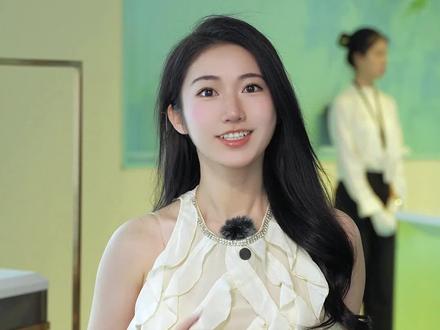 思仁,让风范尽显!以风雅之韵诠释科技美学 #心系天下W24