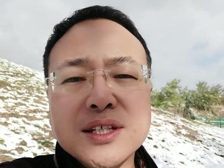 什么是院校代码?为什么会有两个代码?哪一个是志愿填报用的?#高考 #志愿填报 #高考志愿 #高考志愿填报 #新疆高考#新疆高考志愿