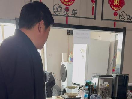 龙兽医单干了,和儿子说拜拜,自己踏上了治愈之路#乡村兽医的一天