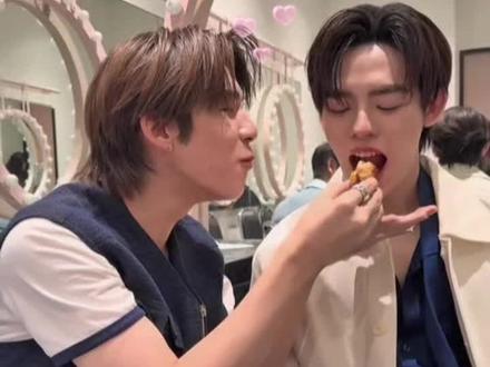 teeteepor小剧场来也,甜的依旧很稳定🫶#teeteepor #teetee #por #他泰 #情景演绎