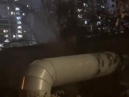 江苏一企业排放刺鼻气体 官方表态:排放达标 将督促企业整改异味问题