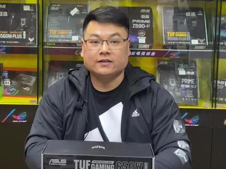 高赫兹显示器在玩游戏的时候突然很短暂的闪屏,是哪个地方出问题?我来告诉你。