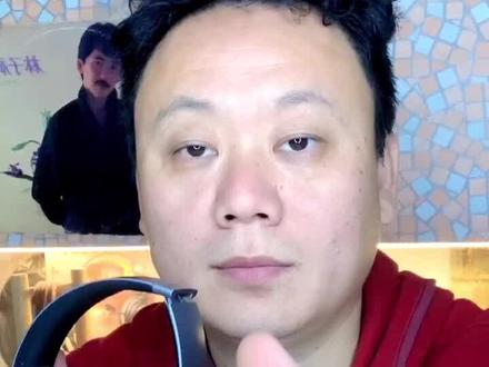 #头戴蓝牙耳机 #蓝牙耳机维修 头戴式蓝牙耳机头梁损坏多数都是因为佩戴习惯