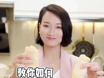 按照我的泡发这么泡发花胶,泡发率很大,而且没有腥味。你们记得点赞收藏好哦!#鱼胶花胶 #花胶 #花胶泡发教程 #黄花胶 #我家的饭最好吃 #广府汤坊