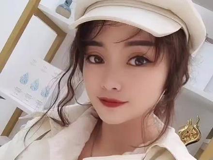 最近让我砍价拼多多的是什么梗?我说我没有下载,她却更兴奋的说新用户下载砍得会更多,你们遇到了吗?