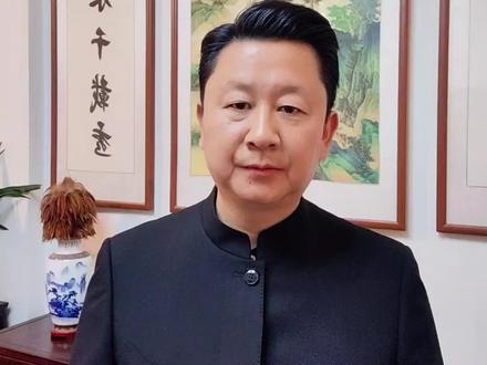 今天的题目是《38年的民国历史》
