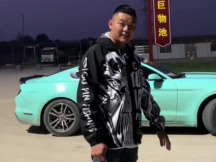 我打龟?我日瓦?不可能。绝对不可能。青鱼小炮。有点意思。#钓青鱼 #黑坑盘老板 #珠珠钓青鱼