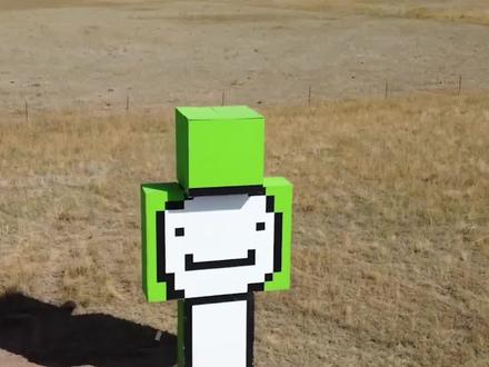 我的世界:建造了世界上最大的MC雕像,16米的dream只是配角