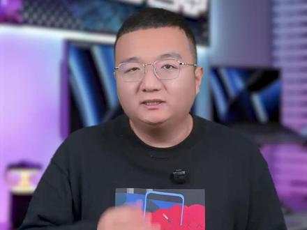 中屏性能旗舰,旗舰的性能下放,旗舰的手感。#iQOOZ11Turbo