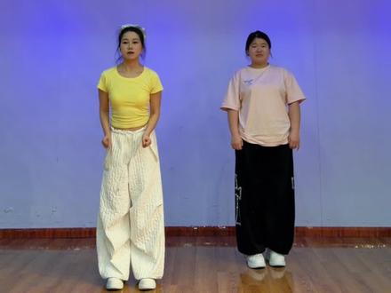 说 说 说 说 说你爱我#大舌头 #一学就会系列 #跟你的姐妹一起拍 #抖音热门舞蹈计划 #抖音舞蹈年终盘点