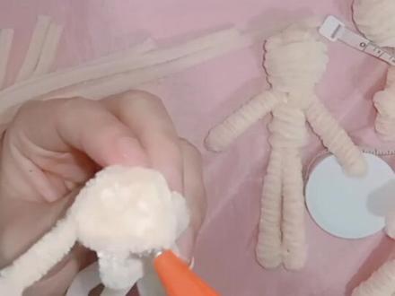 #扭扭棒教程 素人娃娃手工教程