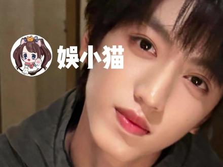 哪里是普通的歌明明是对粉丝的情歌(素材来源于:@该账户已注销 )#张桂源 #张桂源情歌 #张桂源普通的歌