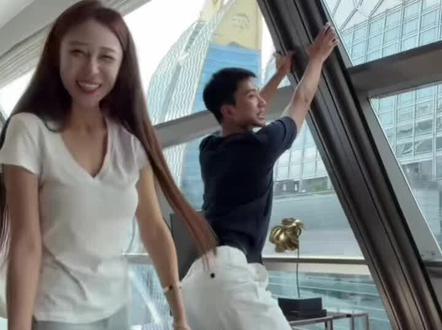 后裔和婷子太有节目了 这是什么摇#直播录屏 #后裔 #赵梓婷 #搞笑视频