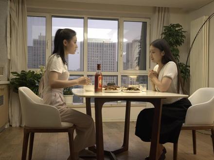 劲酒不只是男性朋友们的最爱,其实女性朋友也爱喝劲酒。温馨提示:#劲酒虽好可不要贪杯呦!#致生活 #用心去感受