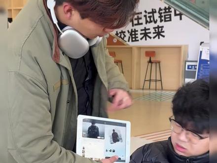 你们喜欢听哪首?
#蔡徐坤 #蔡徐坤新专辑kun #听蔡徐坤新专辑的我 #蔡徐坤新歌