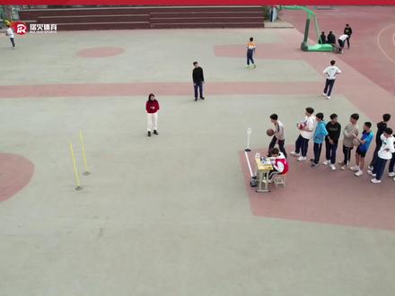 中考篮球绕杆,满分要求:S形绕杆+命中投篮 #中考体育 #中考篮球绕杆 #篮球绕杆