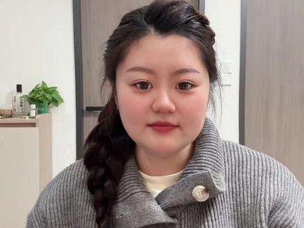 长发怎么扎头发好看又减龄,编发教程简单好看,50岁也能轻松学会!#简单好看发型 #扎发教程 #修饰脸型 #头饰发饰 #洋气减龄